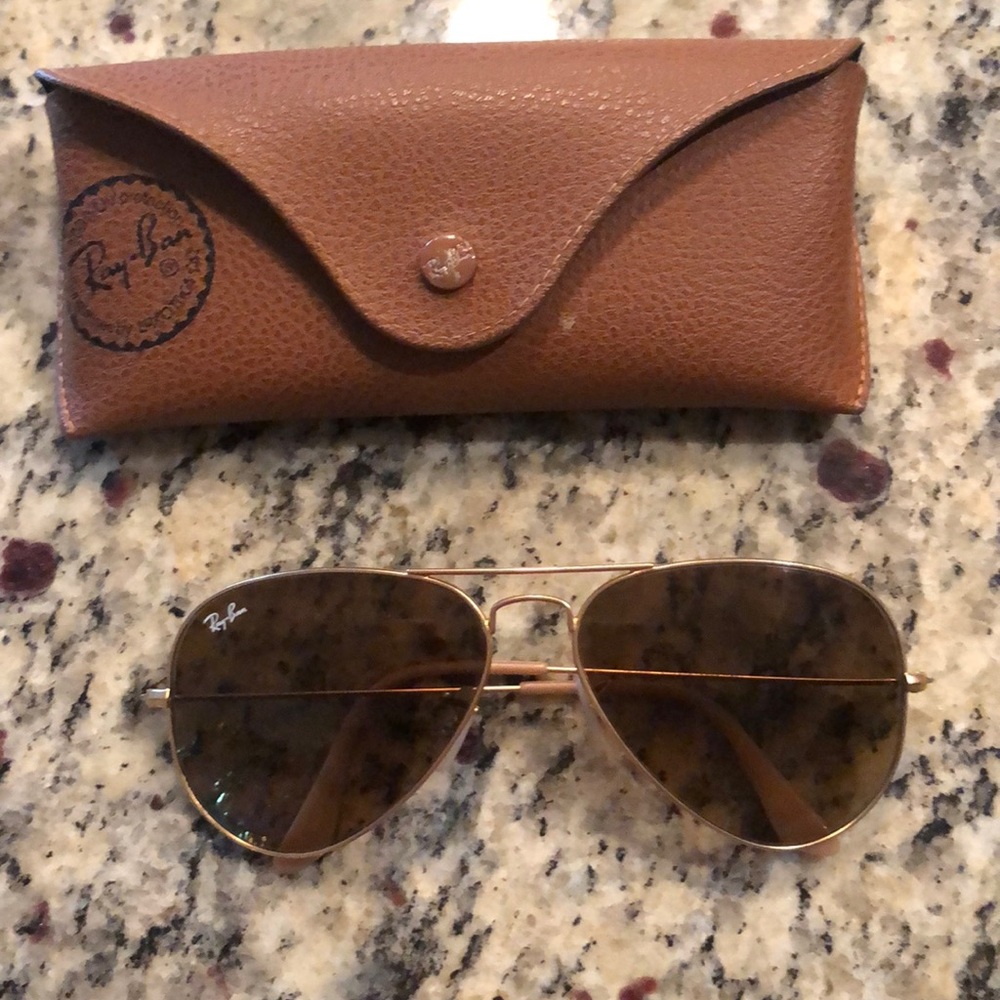 Aviator Ray-Ban’s